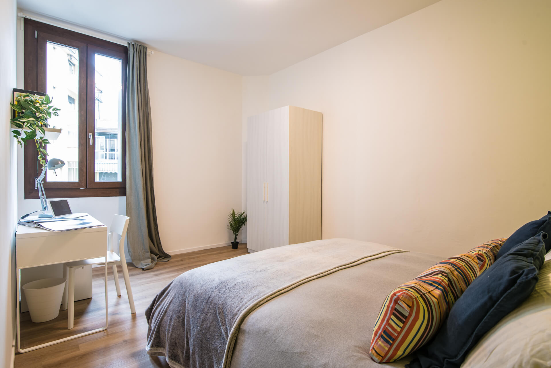 102_Morgagni coliving_bedstudent (9).jpg